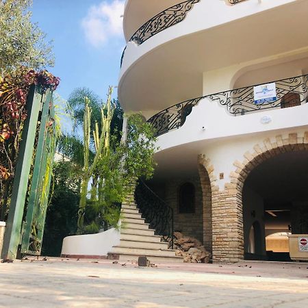 Villa Gaudi Сант'Ізідоро Екстер'єр фото